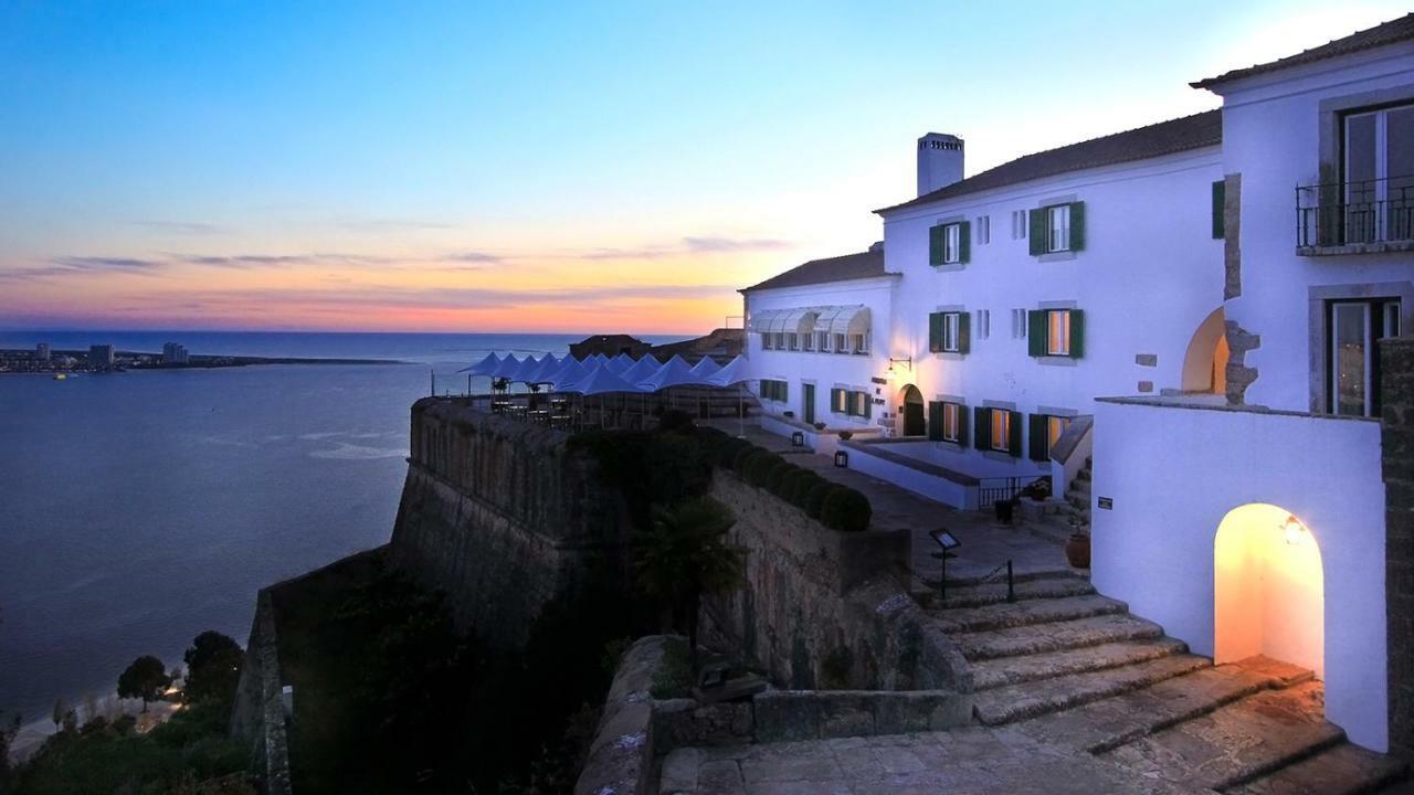 セトゥーバルCasa Do Poetaアパートメント エクステリア 写真