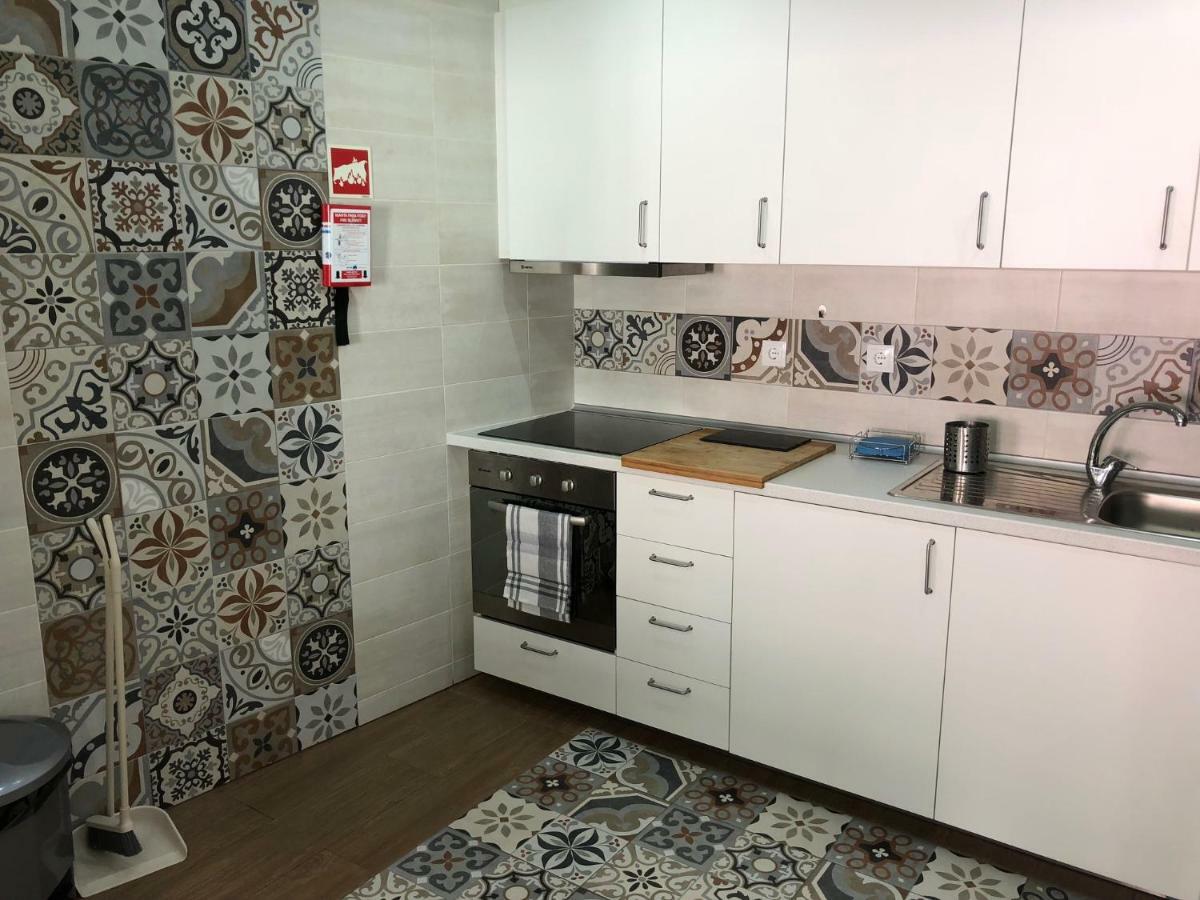 セトゥーバルCasa Do Poetaアパートメント エクステリア 写真